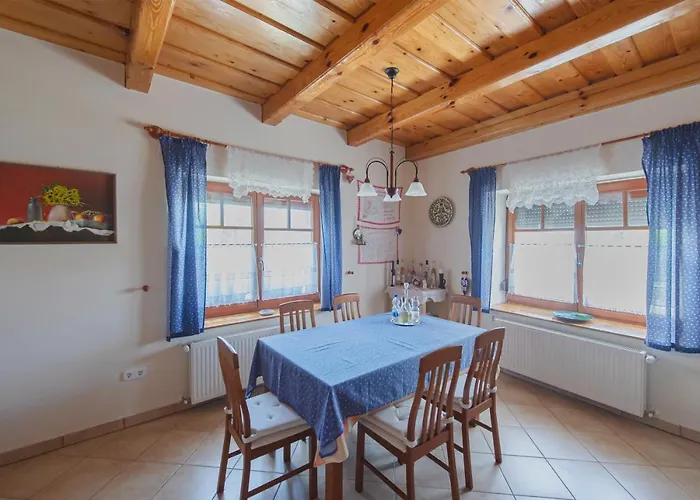 Voelgykapu Vendeghaz